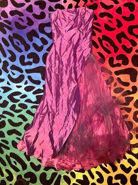 MORGAN AND CO. BY LINDA BERNELL FUCSHIA SLEEVELESS GOWN DRESS SIZE 3/4